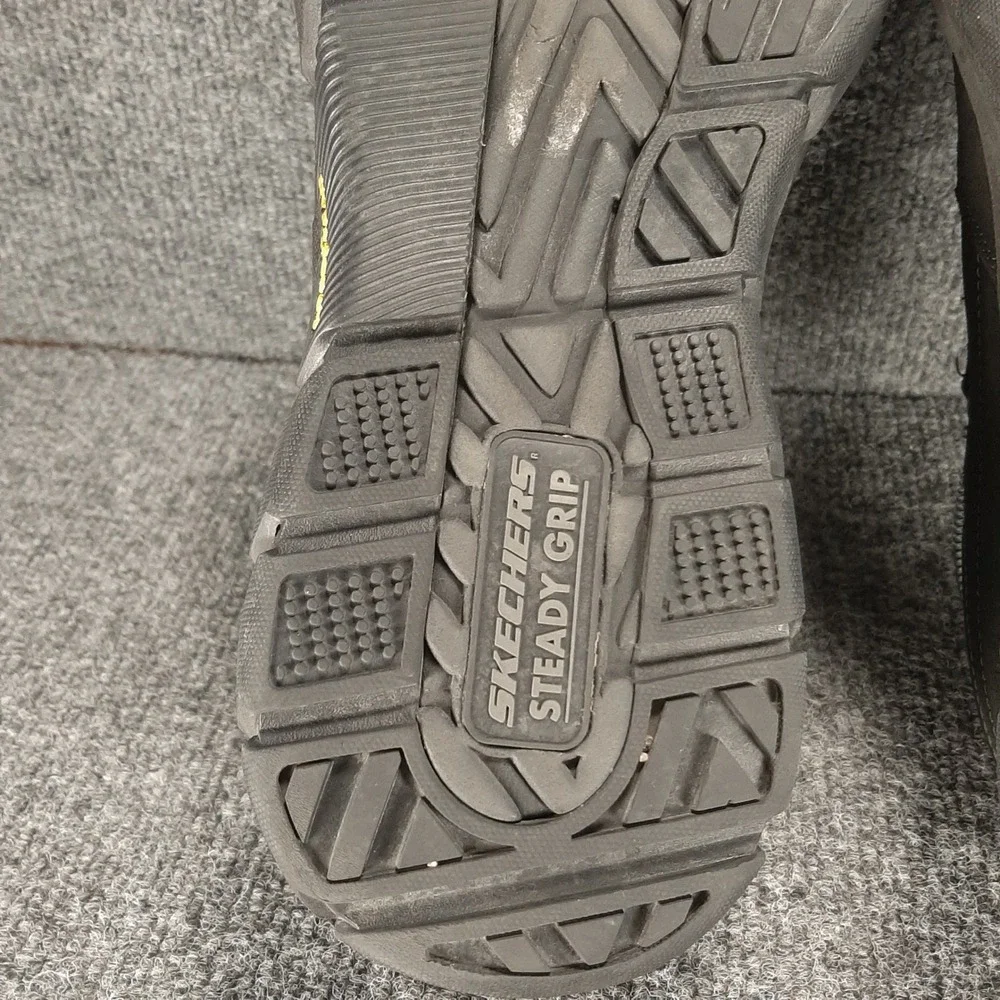 Skechers relaxed fit